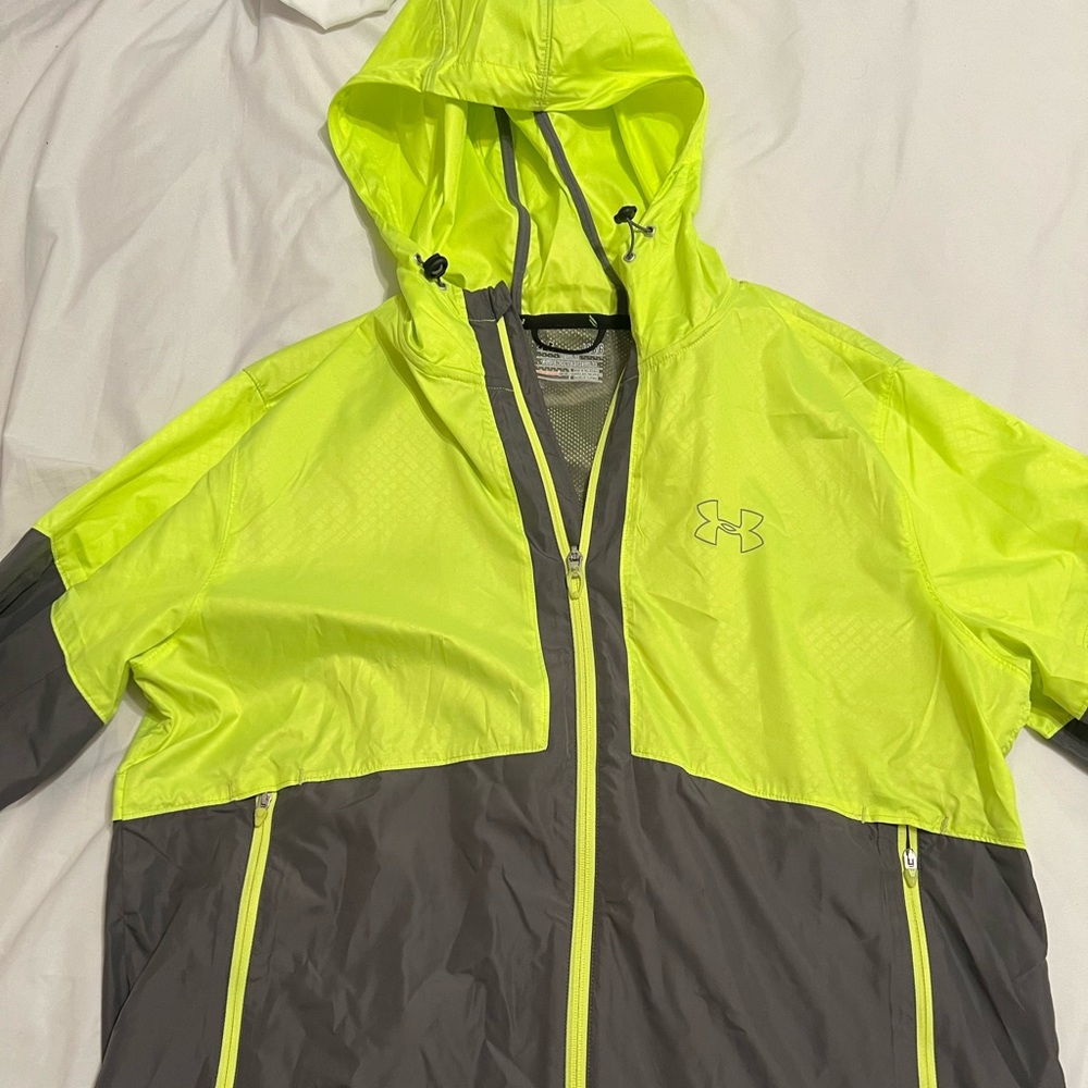 Underarmour windbreaker